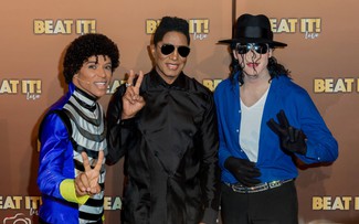 Anh trai Michael Jackson bị kiện hơn 6,5 triệu đô vì tội cưỡng hiếp