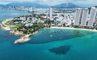 Nha Trang khoanh vùng bảo vệ rạn san hô Hòn Chồng - Đặng Tất