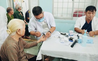 Chi phí khám sức khỏe định kỳ cho 1 người dân TP.HCM là bao nhiêu?