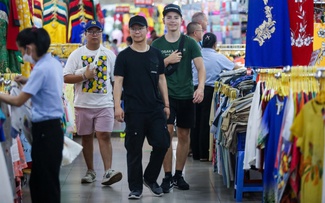 Đưa Việt Nam trở thành điểm đến mua sắm