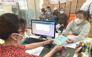 Quên chốt sổ BHXH, người lao động gặp rắc rối gì?