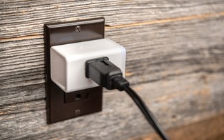 Cách điều khiển ổ cắm thông minh từ xa