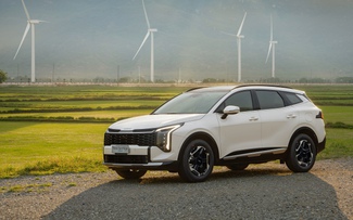 Kia Sportage chốt giá 'sốc' từ 749 triệu, thuộc nhóm C-SUV hấp dẫn bậc nhất thị trường