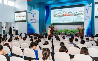 Thấu cảm - Năng lực ‘sống còn’ được săn tìm trong kỷ nguyên trí tuệ nhân tạo