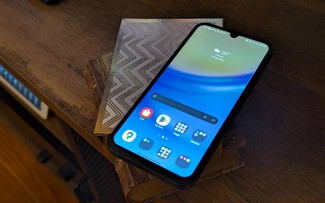 Galaxy A15 4G giá rẻ chính thức lên One UI 8.5