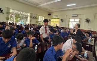 Đoàn viên, học sinh Khánh Hòa học cách biến AI thành 'gia sư'