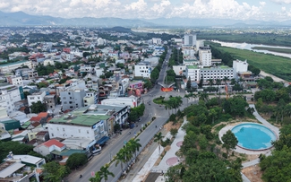 Quảng Ngãi: 416 cán bộ phải hoàn trả tiền hỗ trợ vì không đủ điều kiện