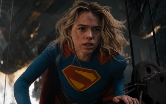 'Supergirl' thất thế ngay khi ra mắt