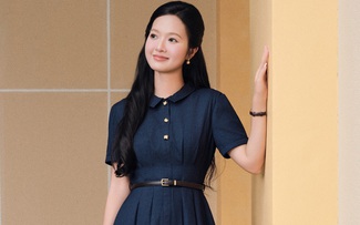 Đầm sơ mi dáng dài cho phong cách công sở thêm độc đáo