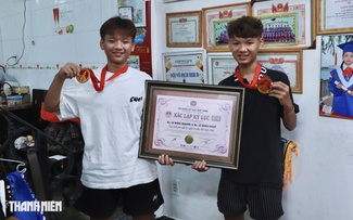 11 năm sau kỷ lục Việt Nam, hai anh em ruột vẫn chưa một ngày rời sân khấu xiếc