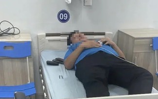 Nghi tranh giành khách, tài xế taxi bị hành hung ở sân bay Phù Cát