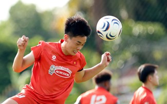 Đình Bắc vẫn còn án treo giò vì thẻ đỏ, tại sao vẫn được đá ASEAN Cup 2026?