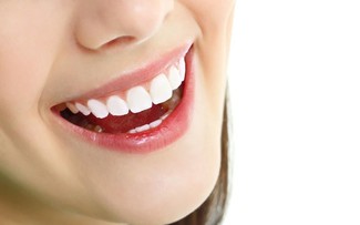 Sau những cảnh báo về răng sứ, minh bạch nguồn gốc vật liệu được quan tâm