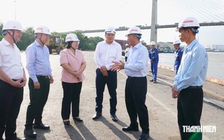 Lãnh đạo Thành ủy TP.HCM: Công tác Đảng phải gắn với sự phát triển doanh nghiệp