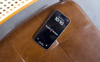 Ý nghĩa bất ngờ của biểu tượng ổ khóa bên cạnh pin trên iPhone