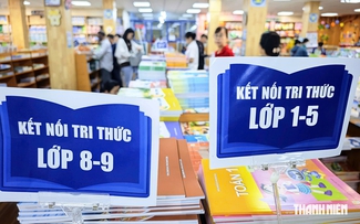 Lộ trình thực hiện miễn phí sách giáo khoa