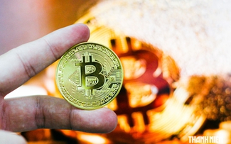 Giá Bitcoin hôm nay 27.8.2026: Lý do Bitcoin mắc kẹt dưới 80.000 USD