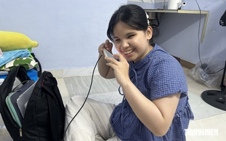 Cô gái khiếm thị ở trọ một mình tại TP.HCM, học năm 3 đại học