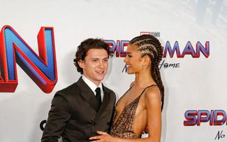 Zendaya và Tom Holland bí mật tổ chức lễ cưới tại Anh