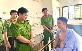 Chiến sĩ công an bị thương khi truy đuổi băng trộm chó