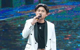 Chàng trai hát 'Tình bơ vơ' khiến Phương Trinh Jolie 'sửng sốt' vì giống Trường Vũ