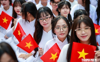 Nóng: TP.HCM công bố các khoản thu và mức thu áp dụng trong trường công lập