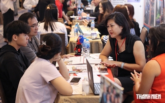 Canada tăng yêu cầu chứng minh tài chính với du học sinh