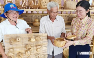 Ông Đạt U.70 giữ nghề đan đát trăm năm, dành 5 công đất trồng tre, trúc