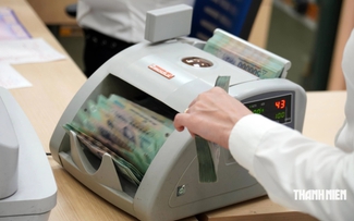 Lãi suất cho vay bình quân tiền đồng lên 10,7%/năm Lãi suất cho vay bình quân tiền đồng lên 10,7%/năm
