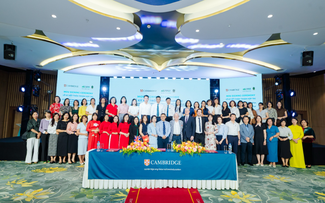Cambridge International Education và Language Link Việt Nam ký kết hợp tác cùng các trường Hà Nội Cambridge International Education và Language Link Việt Nam ký kết hợp tác cùng các trường Hà Nội