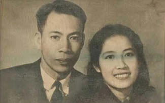 Chuyện chưa kể về vị tướng cưới vợ trong hầm Đờ-Cát