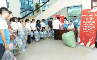Coca-Cola triển khai mô hình thu gom năm thứ 4 tại Hà Nội, TP.HCM