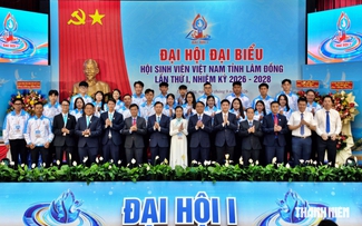 Sinh viên Lâm Đồng được kỳ vọng đóng góp thiết thực cho sự phát triển địa phương Sinh viên Lâm Đồng được kỳ vọng đóng góp thiết thực cho sự phát triển địa phương