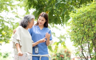 Cúm mùa gia tăng, virus liên tục biến đổi: Người mắc bệnh nền cần lưu ý