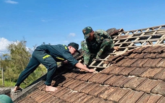 'Sống là cho, đâu chỉ nhận riêng mình'