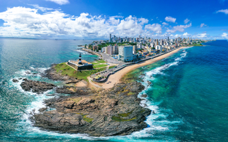 Hành trình du lịch bụi ấn tượng tại Brazil: Carnival và bãi biển Copacabana Hành trình du lịch bụi ấn tượng tại Brazil: Carnival và bãi biển Copacabana