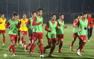Đội tuyển Việt Nam và món quà tặng CĐV nhà tại Hàn Quốc