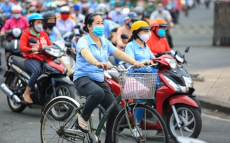 Thị trường lao động cuối năm còn thách thức, TP.HCM đề ra kế hoạch gì ứng phó?