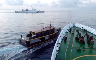 Philippines, Trung Quốc leo thang khẩu chiến sau va chạm ở Biển Đông