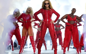 Phim ca nhạc của Beyoncé và Taylor Swift có cứu được hệ thống rạp ở Mỹ?