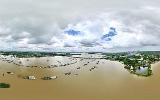 Hào khí miền Đông: Nằm nghe sông thở