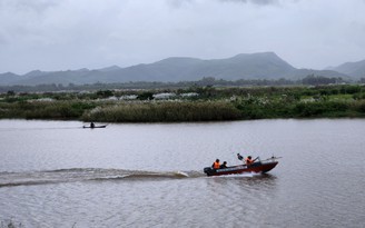 4 học sinh Phú Yên bị nước cuốn mất tích: Tìm được 2 thi thể