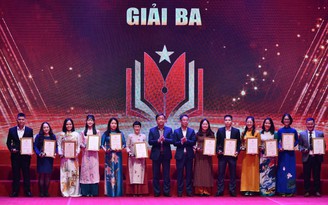 Báo Thanh Niên đoạt giải ba giải báo chí Vì sự nghiệp giáo dục Việt Nam 2023