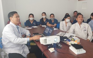 Bác sĩ ở Phú Quốc tập huấn về điều trị rắn cắn
