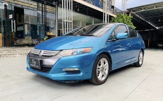 Honda Insight 15 năm tuổi - xe hybrid hàng hiếm tại Việt Nam