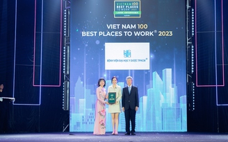 Bệnh viện Đại học Y Dược TP.HCM nhận giải thưởng Top 10 trong ngành Y dược - Chăm sóc sức khỏe