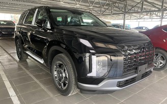 Hyundai Palisade bản tiêu chuẩn giá hơn 1,4 tỉ đồng trang bị gì?