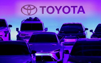 Lợi nhuận Toyota đạt kỷ lục nhờ xe hybrid
