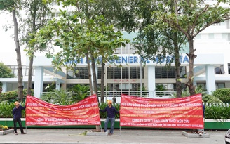 Bình Định: Bệnh viện bất ngờ bị căng băng rôn đòi nợ