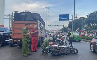 TP.HCM: Nhân viên công ty xây dựng tử vong trên đường Phạm Văn Đồng